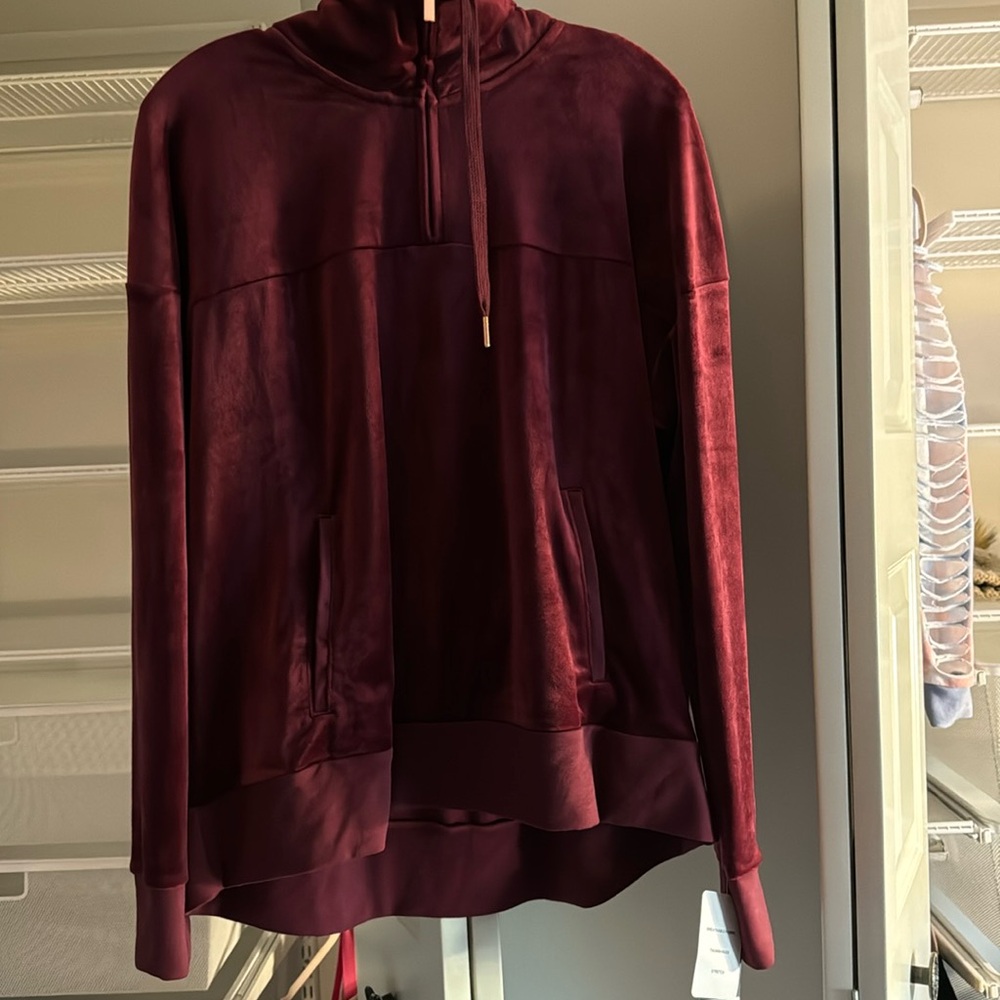 Champion Pullover Size Large